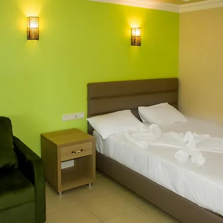 Hotel Kapri *